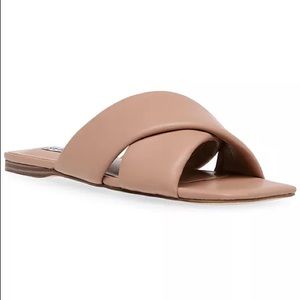Steve Madden Mayra Flat Sandals